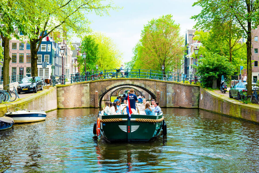 Amsterdam: The Newest Canal Cruise with Drink Option - Optional drinks: how it changes the feel (and the value math)