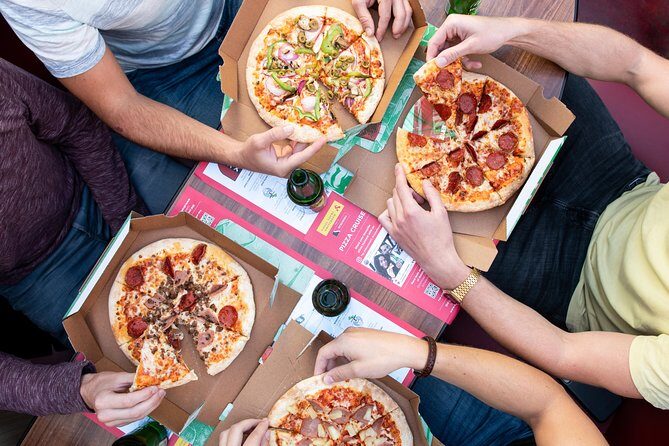 Amsterdam The Original Pizza Cruise with Unlimited Drinks - Pizza and drinks: what works, what to watch