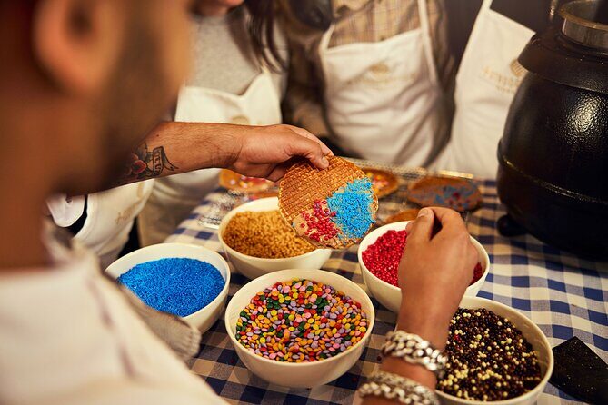 Amsterdam: Traditional Dutch Syrup Waffle Making Workshop - Location near Albert Cuyp Market: how to avoid the “where is it?” moment