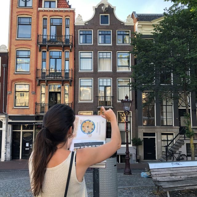 Amsterdam: Treasure Hunt Walking Tour "A Secret Sender" - Nieuwmarkt Square: the first 20 minutes set your rhythm