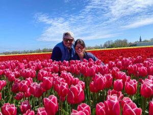 Amsterdam: Tulip Fields Day Tour with Lunch & Windmill - Getting to the Tour: Market 27 and Metro Noord