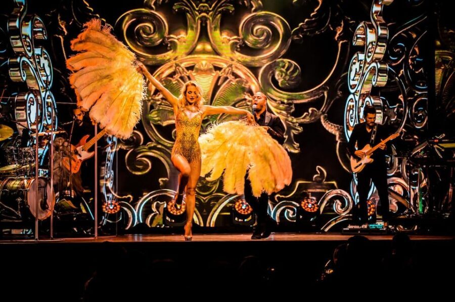 Amsterdam: VEGAS Dinner Show with 3-Course Sharing Menu - Price and Value: What $169 Really Buys You
