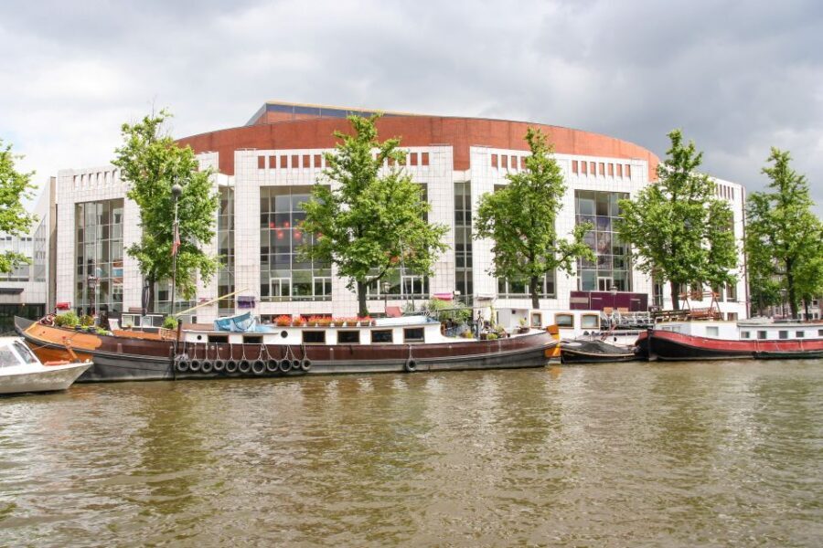 Amsterdam Walking Tour and Canal Cruise - Dam Square, West Church, and the Museum Area in One Route