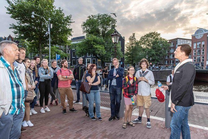 Amsterdam Walking Tour with a local comedian as guide - Quick hits