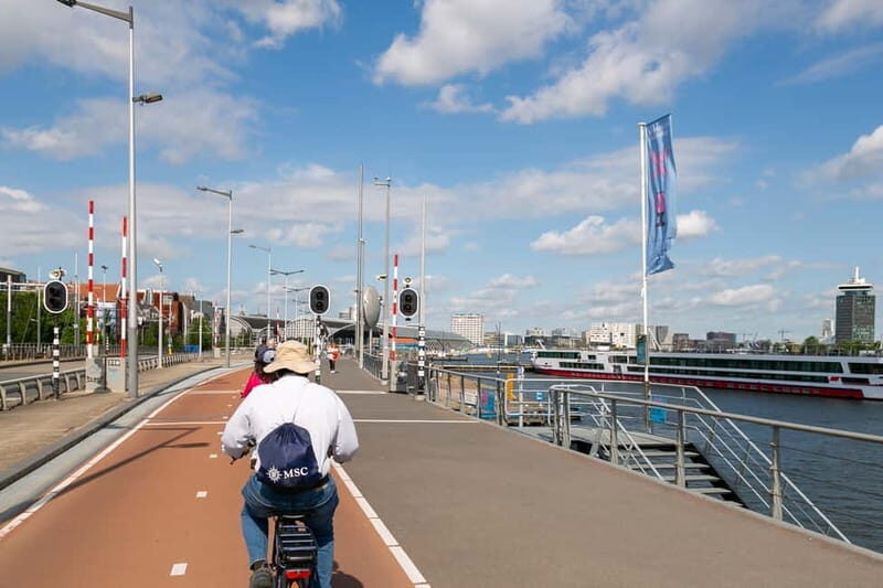 Amsterdam: Windmill, Cheese, and Countryside E-Bike Tour - The ride itself: distance, pace, and what e-bikes do for you