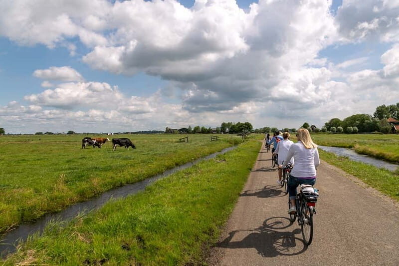 Amsterdam: Windmill, Cheese, and Countryside E-Bike Tour - A’DAM Tower area views and the first ride rhythm