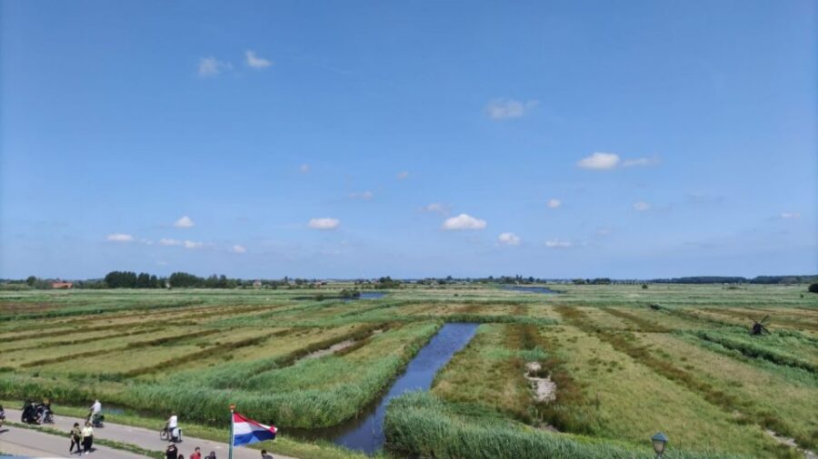 Amsterdam: Zaanse Schans Windmills Bike Tour with Guide - First stop: Zaanse Schans guided ride and the best windmill viewpoints