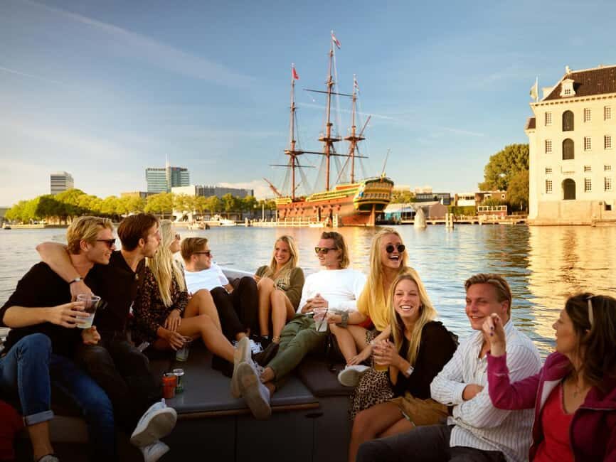 Amsterdam:1.5-Hour Canal Cruise local Guide, Drinks & Snacks - Key Things I’d Pack in Your Mind Before You Go