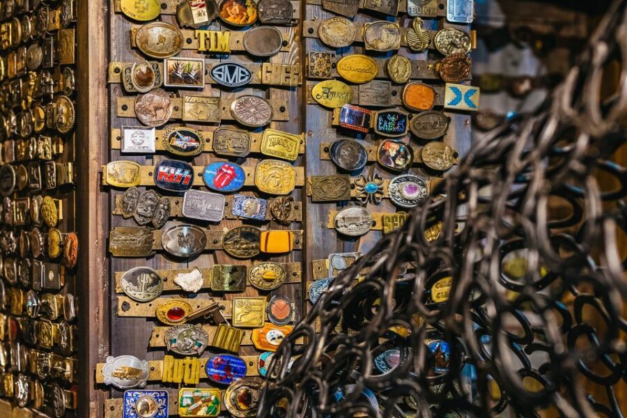 Amsterdam's Weirdest Museum: Believe It or Not! - Photo rules and what you should expect with cameras and items