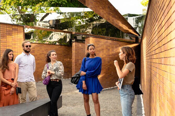 Anne Frank's Story - Guided Walking Tour through Amsterdam - Guides, Photos, and the Right Kind of Seriousness