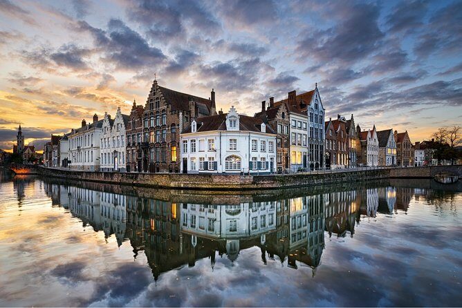 Bruges bus tour from Amsterdam - Guides and pacing: what stood out from real experience