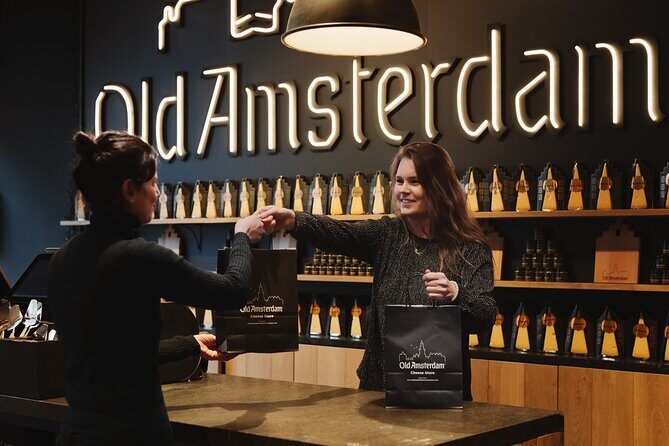 Cheese and Wine tasting in Amsterdam - Old Amsterdam Cheese Store: what a 55-minute tasting feels like