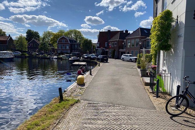 Countryside Fishermen Villages & Cheese E-bike Tour - Stop 1: Muziekgebouw aan t IJ and that first big river view