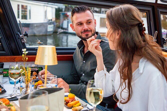 Dinner Canal Cruise Amsterdam: 4-Courses Including Drinks - The canal route: where Amsterdam looks its best at night