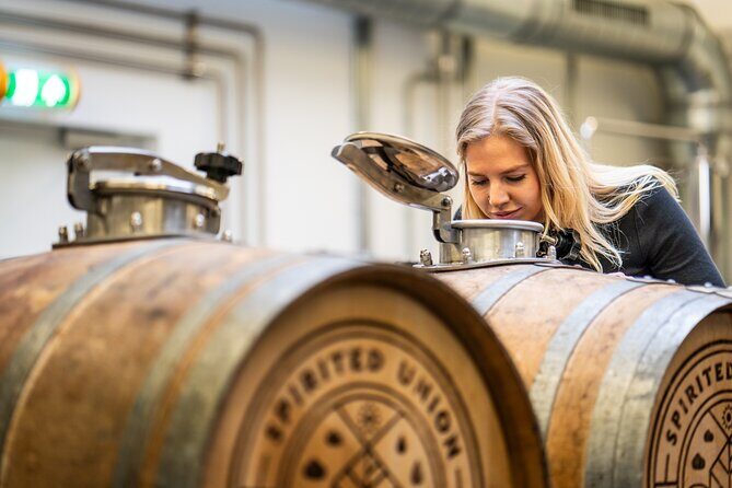 Distillery Tour & Rum Tasting @Spirited Union Rum Co. (Amsterdam) - Timing, mobile tickets, and avoiding that early-door awkwardness
