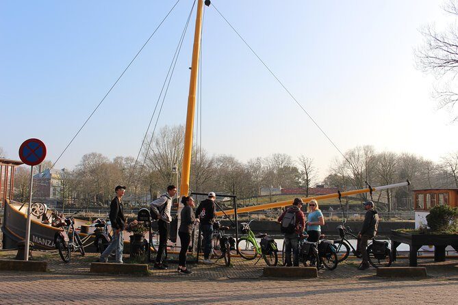 E-Bike Tour, Amsterdam's Highlights and Hidden Gems - Guides Matter: Shakira, Conny, Rafa, and Sierra’s Style