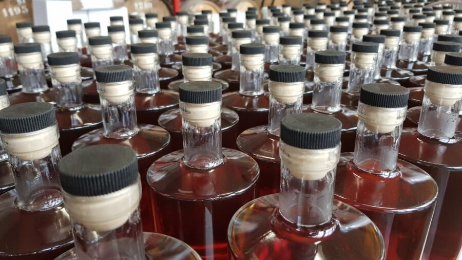 Eindhoven: Bottle Distillery Tour and Tasting Experience - Bottle Distillery Eindhoven in 1 hour: what $26 buys you