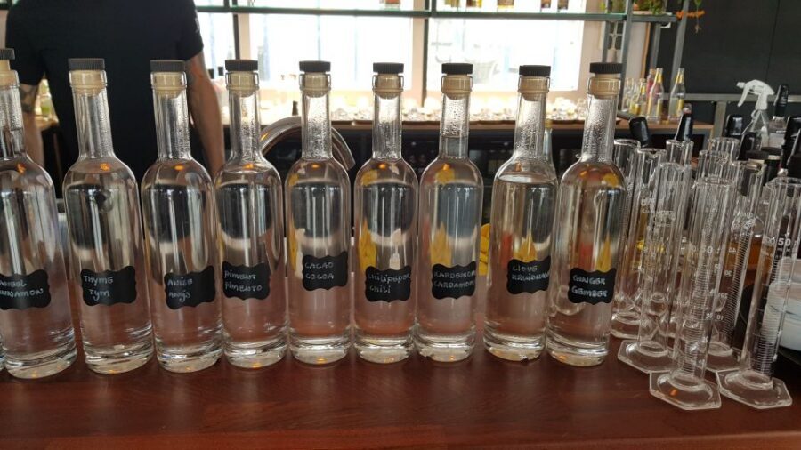 Eindhoven: Bottle Distillery Tour and Tasting Experience - Guided walk-through: from ingredients to the still’s center stage