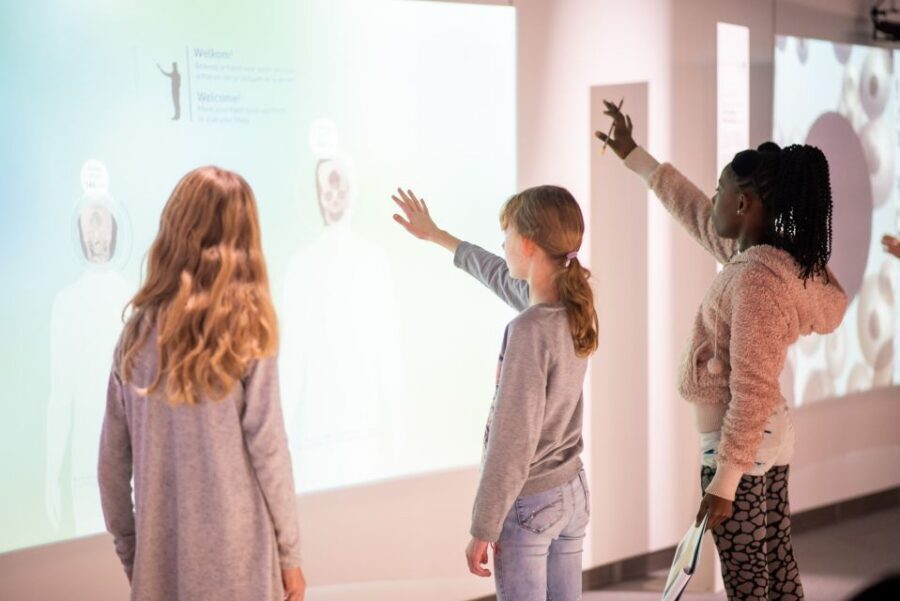Eindhoven: Philips Museum Entry Ticket - Mini Lectures and The Lamp: included programmed moments