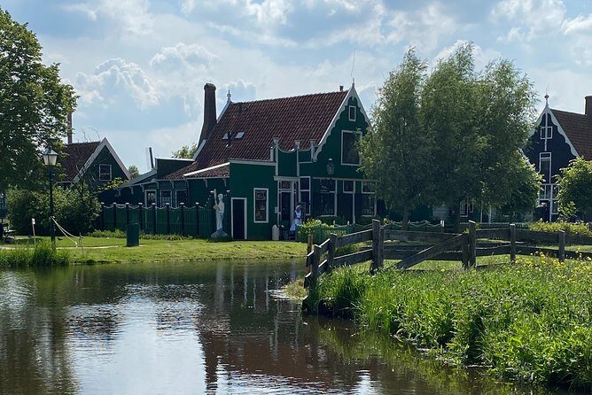 Escape Amsterdam: E-Bike to Zaanse Schans Windmills & Zaandam - Zaandam: A Different Feel After the Windmill Museum World