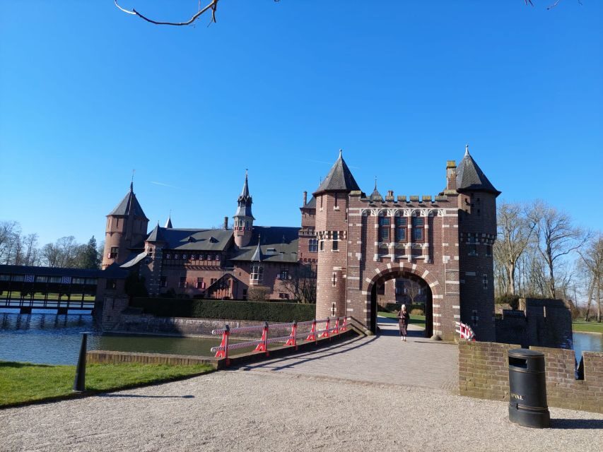 From Amsterdam: Castle De Haar Guided Tour - Gardens and the big park walk: more than a quick outside break