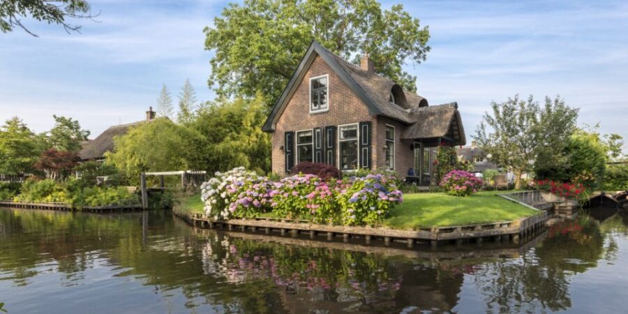 From Amsterdam: Giethoorn Day Trip with Small Electric Boat - How the Guides Change the Day: Cherry, Veronica, Aku, and More