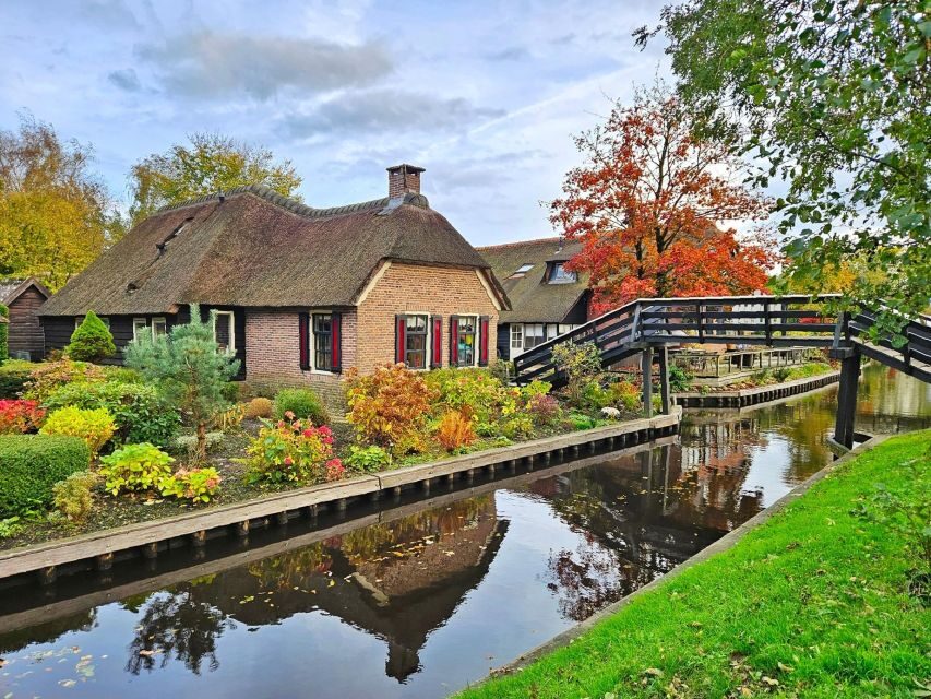 From Amsterdam: Giethoorn & Zaanse Schans Tour w/ Small Boat - Price and value: $157 for two villages plus a hands-on boat day