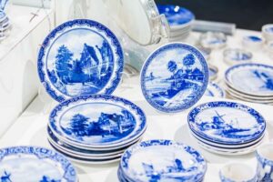 From Amsterdam: Rotterdam, Delft & The Hague Guided Day Tour - Meeting in Amsterdam: where your day officially starts