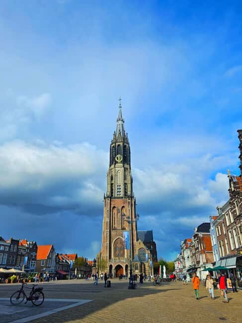 From Amsterdam: Tulip Tour Keukenhof & City Tour Delft - Should you book Tulip Tour Keukenhof & City Tour Delft?
