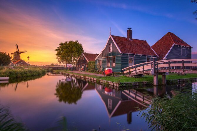 From Amsterdam: Zaanse Schans, Volendam, Giethoorn with Boat Tour - Key things to know before you go