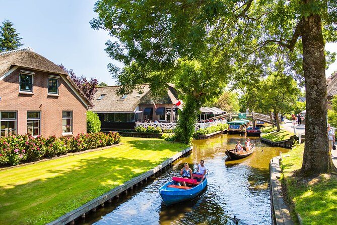 Giethoorn and Afsluitdijk Day Trip from Amsterdam with Boat Trip - Should You Book This Amsterdam Day Trip?