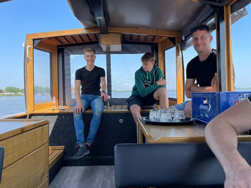 Giethoorn: Sightseeing Boat Tour - Key things to know before you go