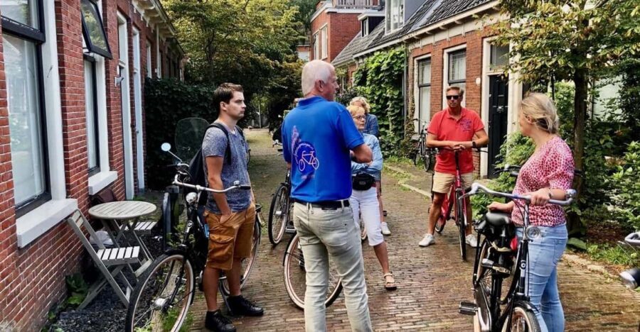Groningen: City Highlights Bike Tour - Meeting at Pims Fietsen or Pims Cycling and getting rolling