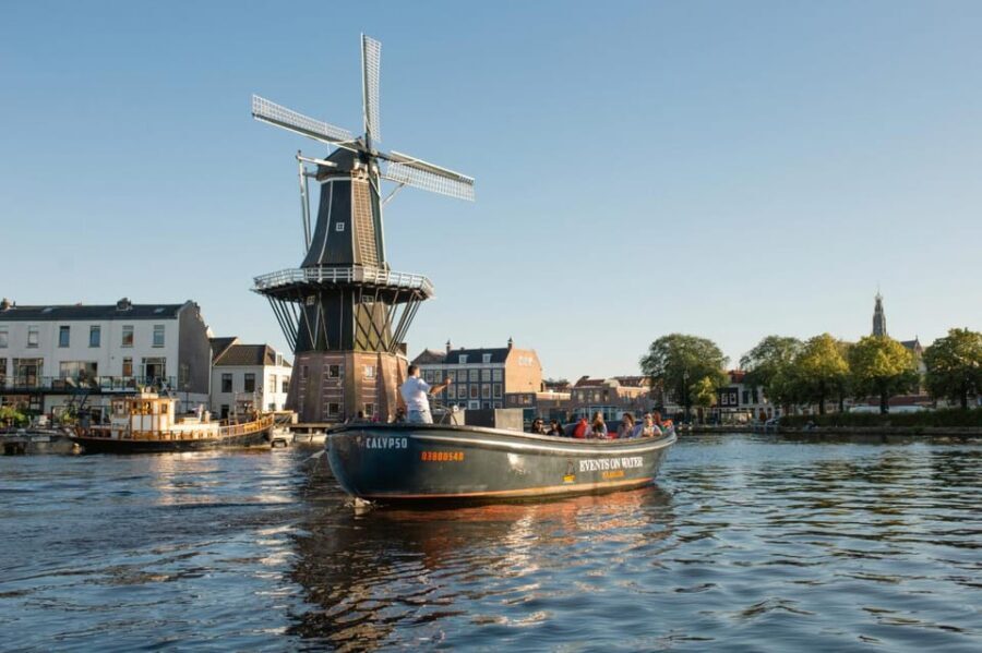 Haarlem: Sightseeing Boat Tour with Snacks and Drinks - Snacks, Drinks, and the Real Meaning of That $34 Ticket