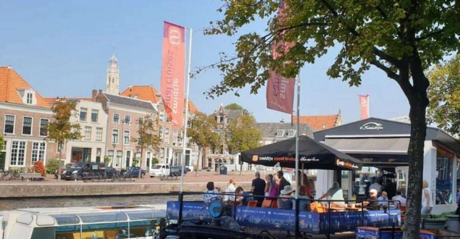 Haarlem: Sightseeing Canal Cruise through the City Center - Why a 50-minute canal cruise works so well in Haarlem