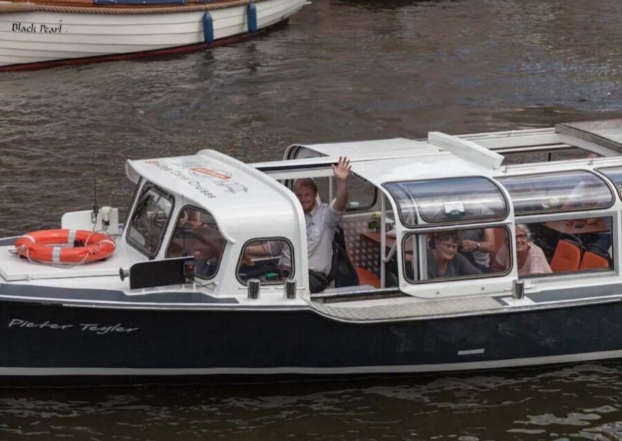 Haarlem: Sightseeing Canal Cruise through the City Center - Who should book this cruise (and who might feel underwhelmed)