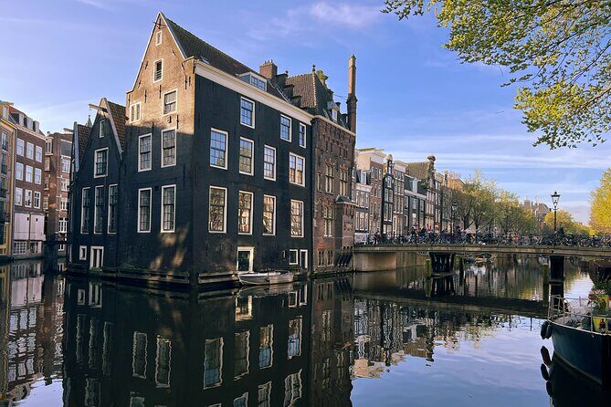 Historical Walking Tour, private with local Dutch guide - Zeedijk and Het Waag: Dikes, Locks, and a Gate That Meant Business