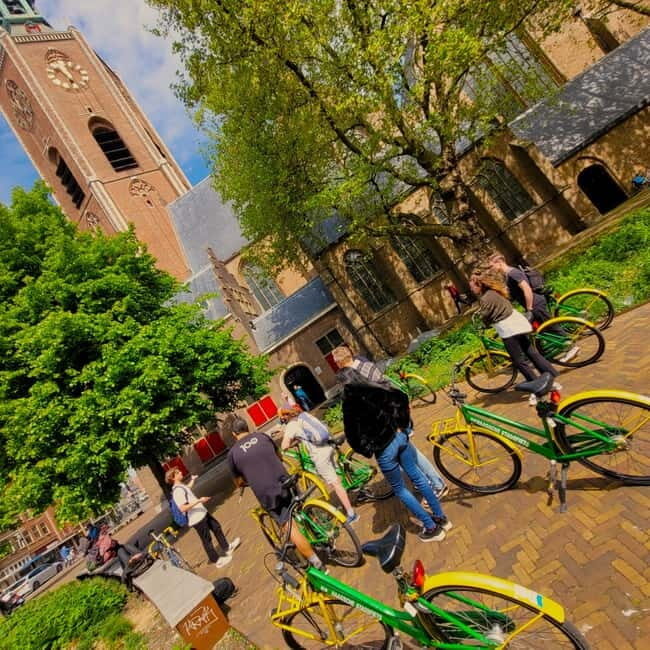 Interactive Safe 2,5hr Bike tour with Entertaining Guide - Scheveningen Badplaats: the coast break built into the route