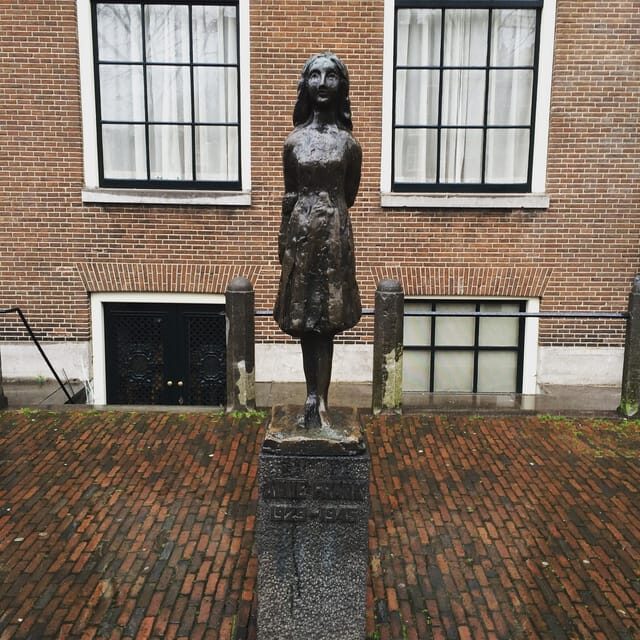 Jordaan, Anne Frank and Leidseplein tour in English - Key things to know before you go