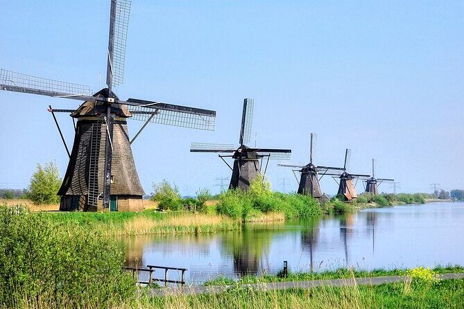 Kinderdijk Windmills and Delft Small-Group Tour from Amsterdam - Royal Delft Factory Visit: Blue-and-White, Made in Front of You