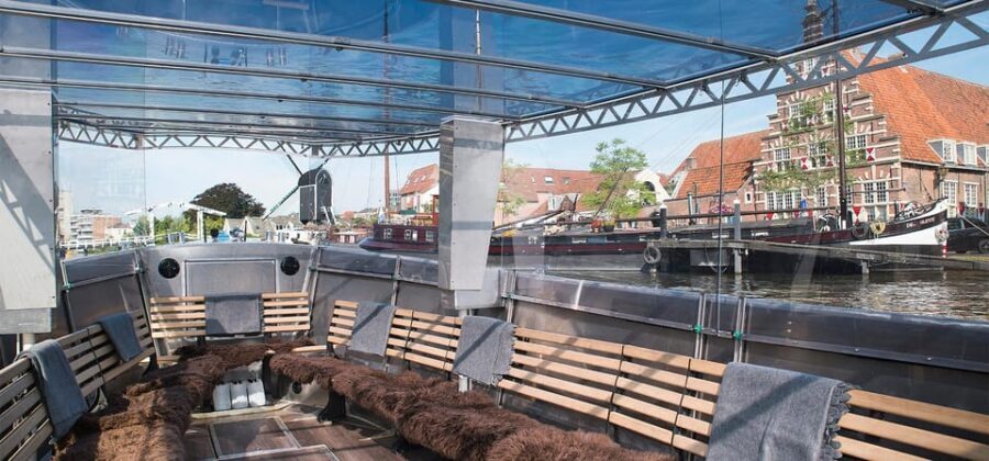 Leiden: Cruise through the Historic City Center with Guide - Price and value: what $15 buys you