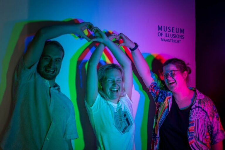 Maastricht: Museum of Illusions Entry Ticket - Your 60-minute game plan inside the museum