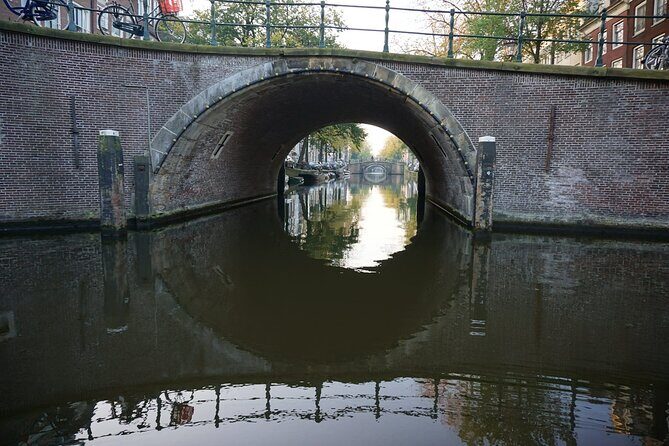 Morning Canal Cruise Amsterdam in Small-Group - The Stories, the Conversation, and Why It Feels Personal