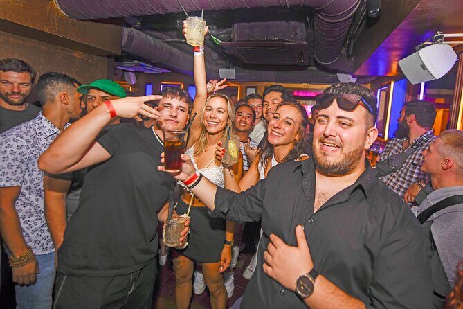 Original Amsterdam Pub Crawl - A 6-hour Amsterdam pub crawl for your group, your budget, and your playlist