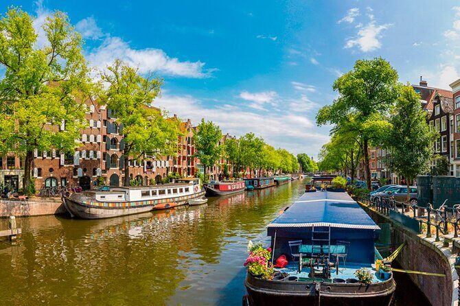 Panoramic Private City Tour in Amsterdam - Dam Square, the Royal Palace Area, and the Nieuwe Kerk Pass-By