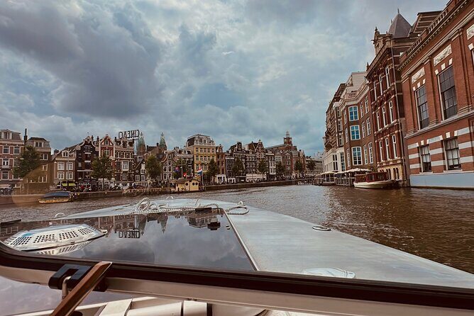 Private All-Inclusive Cruise with Captain - Why an electric salon boat changes the Amsterdam canal feel