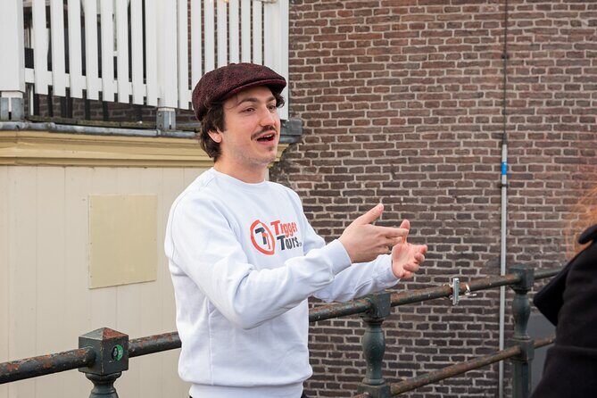 Private Amsterdam Red Light District and Food Tour (TOP RATED) - What You’ll Actually Eat: Light Tastings, Best-Hack Tips, and Sharing Realities