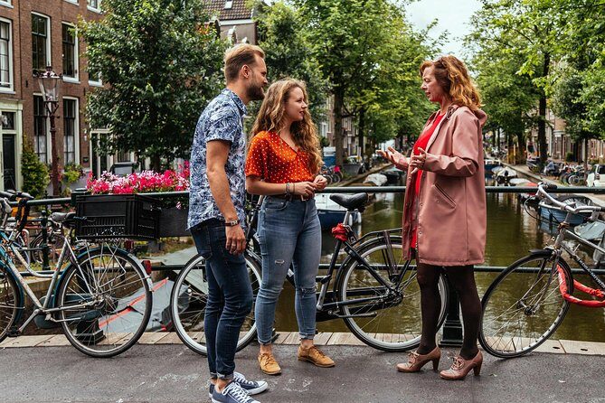 Private City Kickstart Tour: Amsterdam - Meeting at Prins Hendrikkade 59: the shortcut to not getting lost