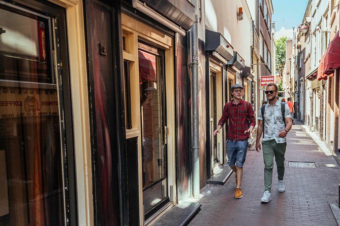 Private City Kickstart Tour: Amsterdam - Begijnhof: the medieval pause you’ll remember
