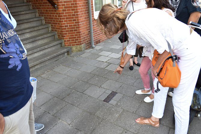 Private Tour: Anne Frank Walking Tour of Amsterdam - Stop-by-Stop: School Walls, the Diary Bookstore, and the Route’s Emotional Build